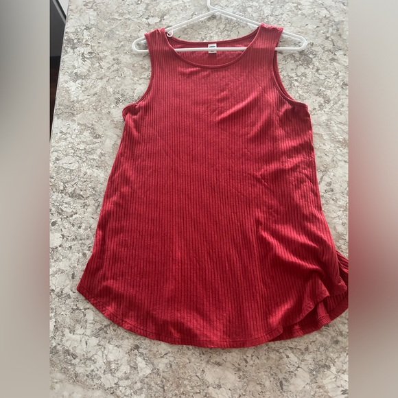 Women’s Old Navy Ribbed Tank Top Medium Dark Red - Picture 7 of 10